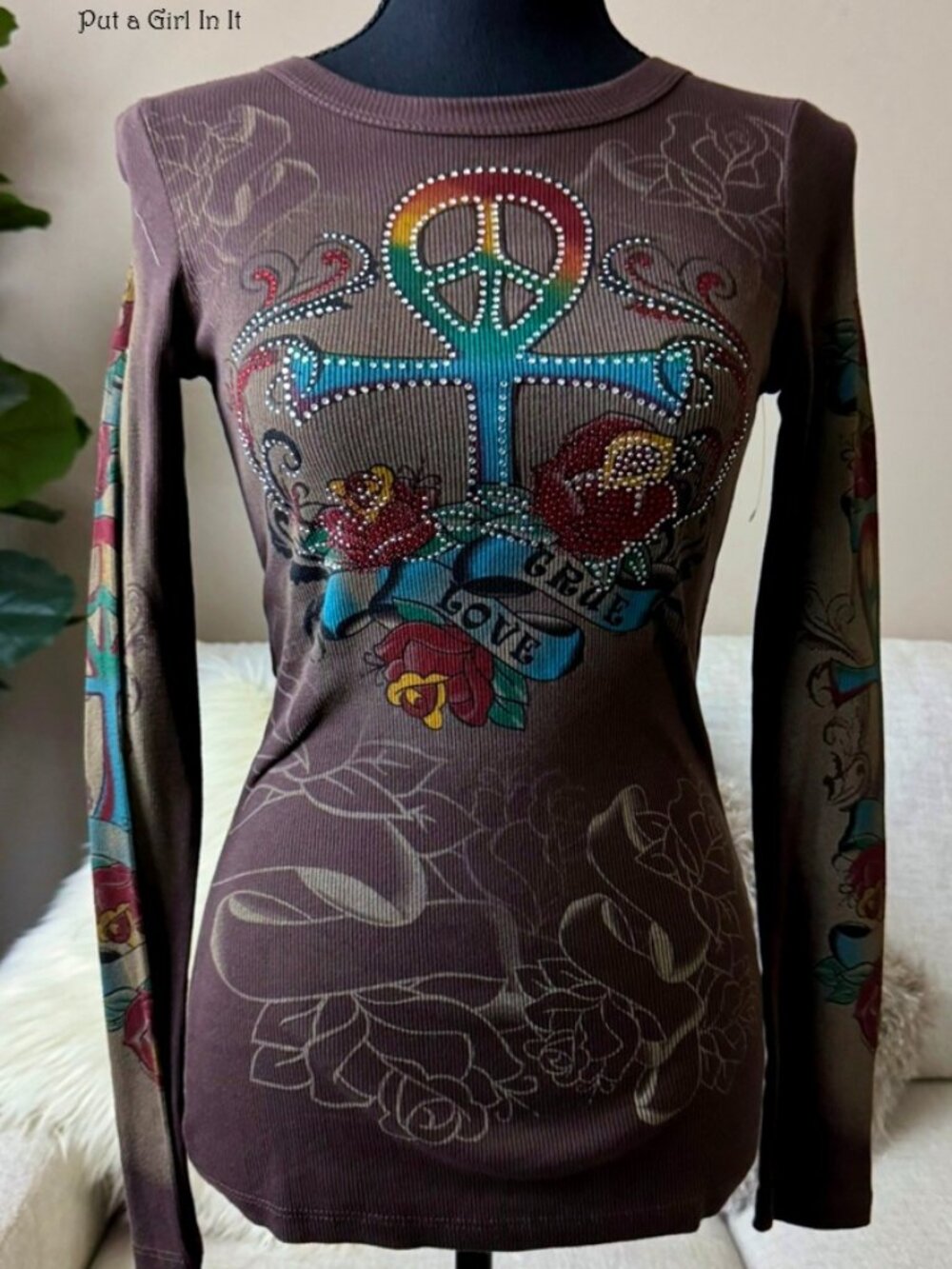 Vocal Apparel women's crystal brown rainbow peace sign cross true love s small